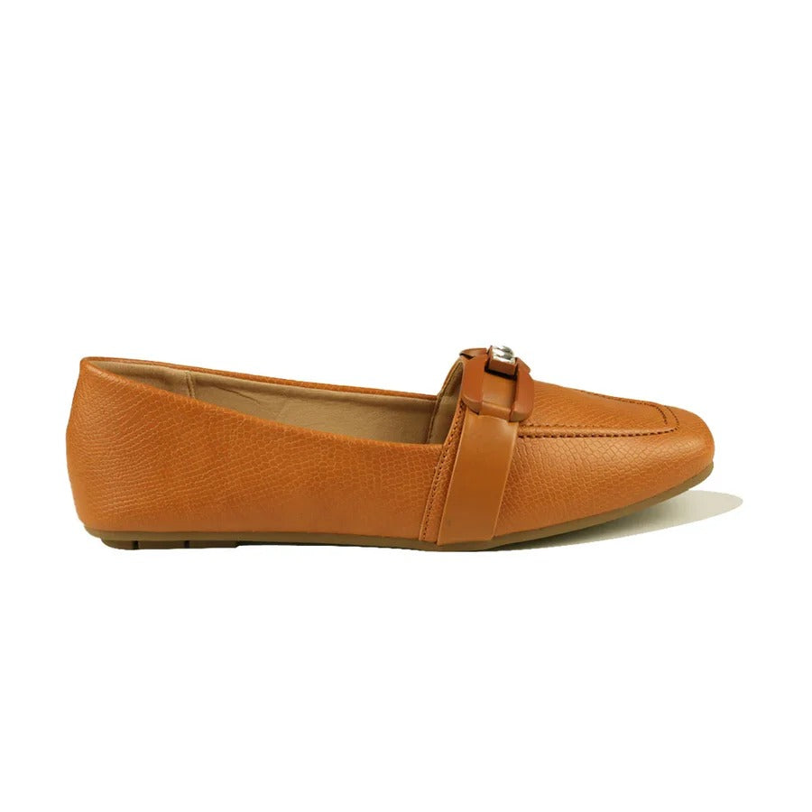 Women's Tan Textured Loafers with Decorative Buckle and Slip-On Comfort